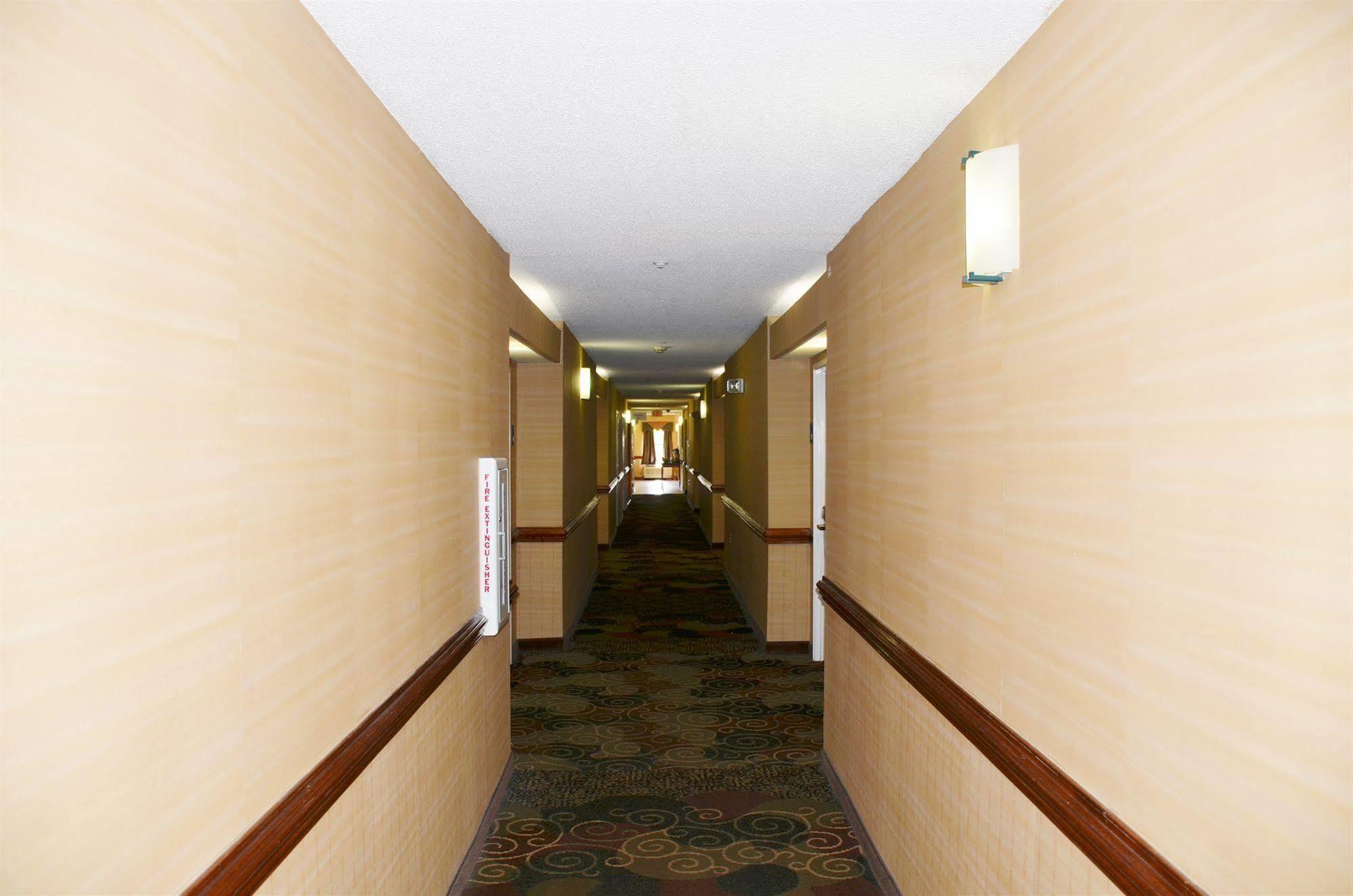 Red Roof Inn Washington, Nc Esterno foto